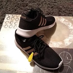 ADDIDAS cload foam